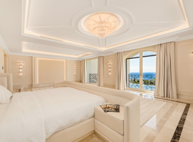 15-15 -villa-marbella-prime-primary-suite-sea-view-bedroom